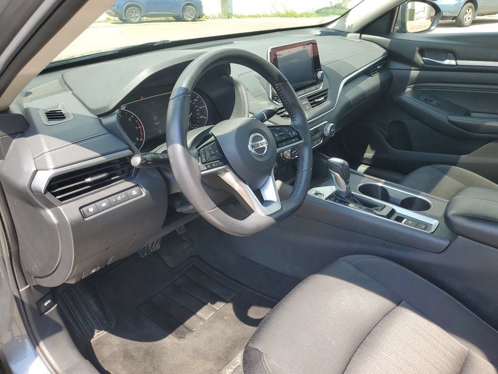 Used 2019 Nissan Altima 2.5 SV AWD/4WD image 9