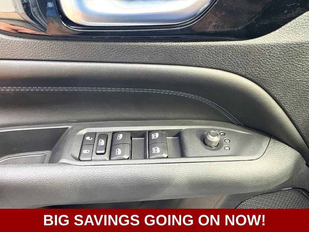 New 2026 Jeep Compass Latitude w/ Sun and Sound Group AWD/4WD image 27