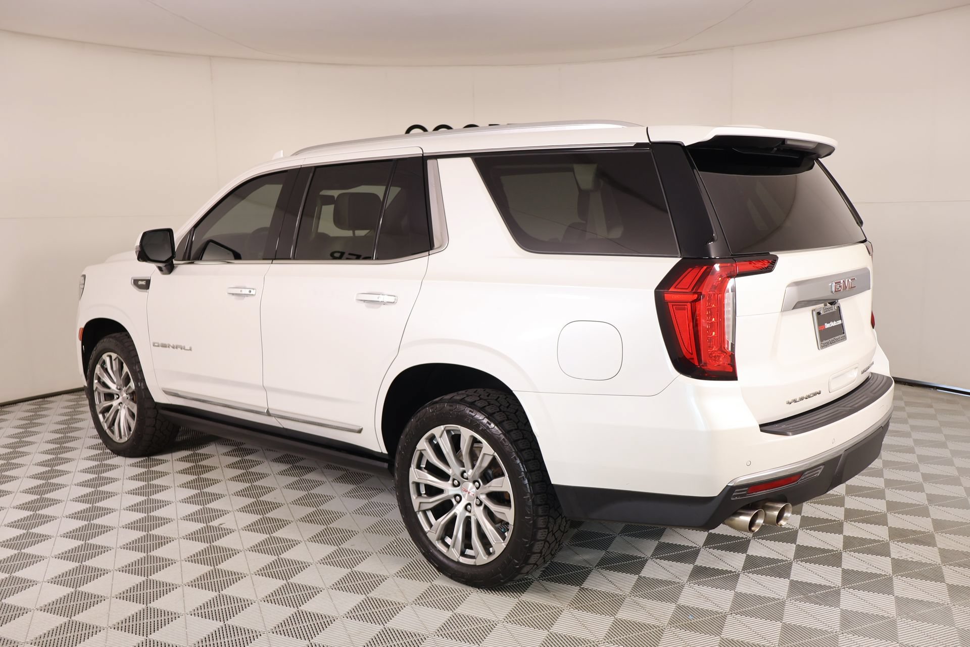 Used 2022 GMC Yukon Denali AWD/4WD image 24
