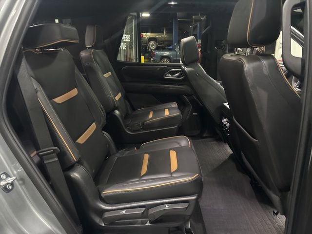 Used 2024 GMC Yukon AT4 w/ AT4 Premium Package AWD/4WD image 44