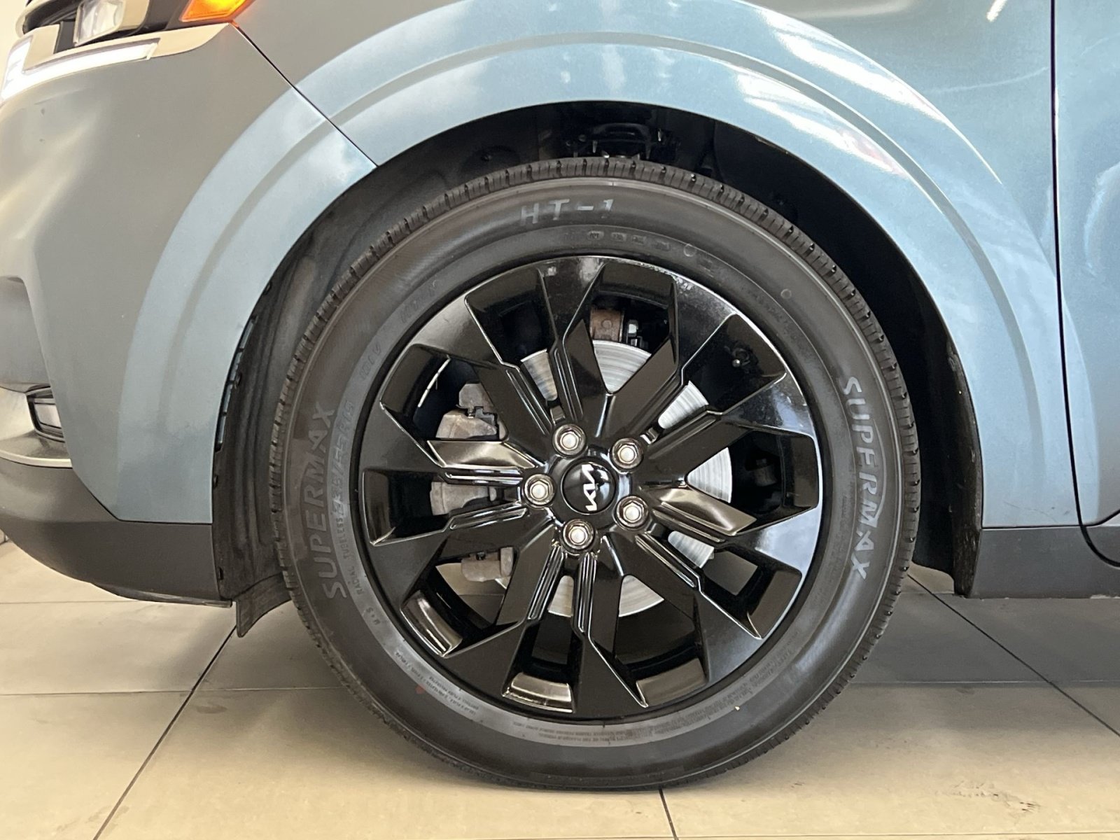 Used 2024 Kia Carnival SX Prestige FWD image 11