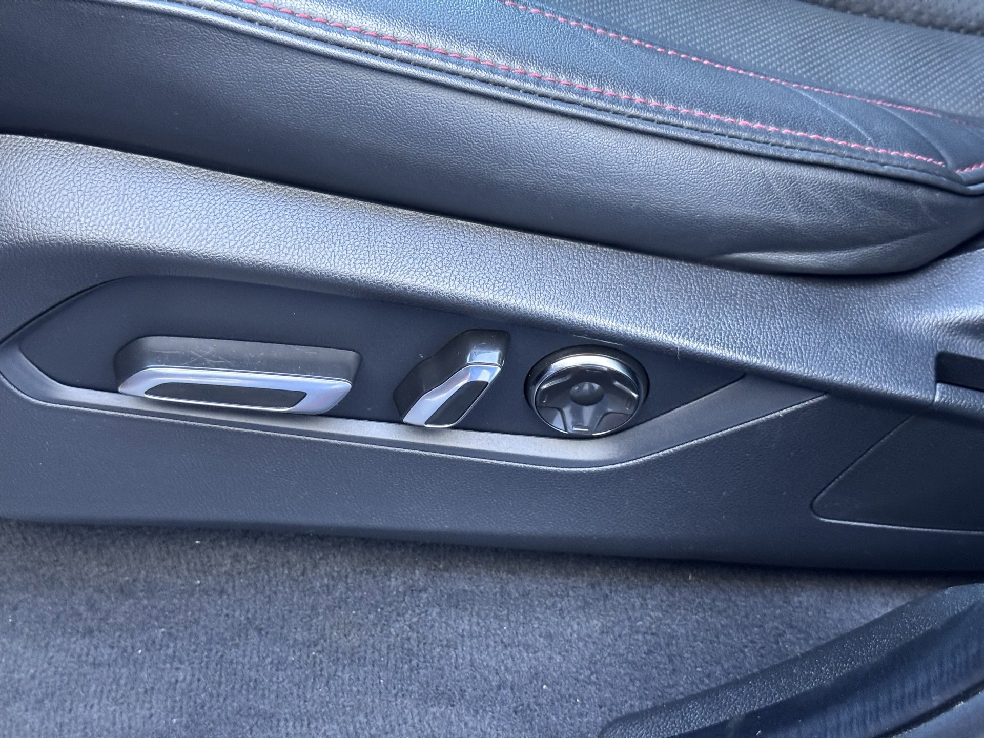 Used 2022 Acura MDX A-Spec image 19