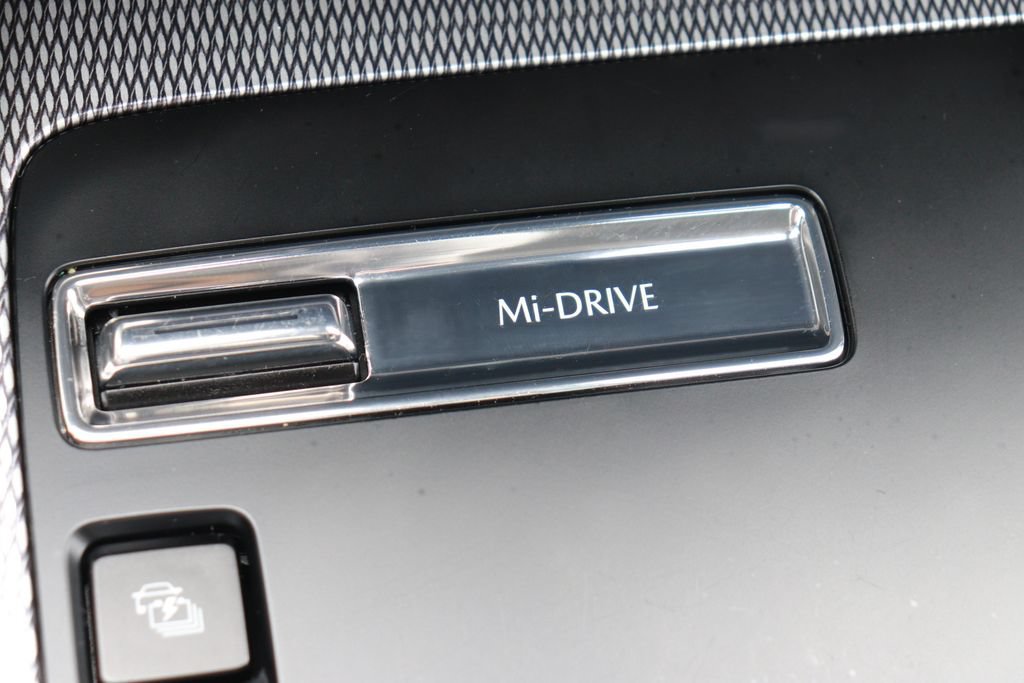 Used 2024 MAZDA CX-90 Plug-In Hybrid w/ Preferred AWD/4WD image 21