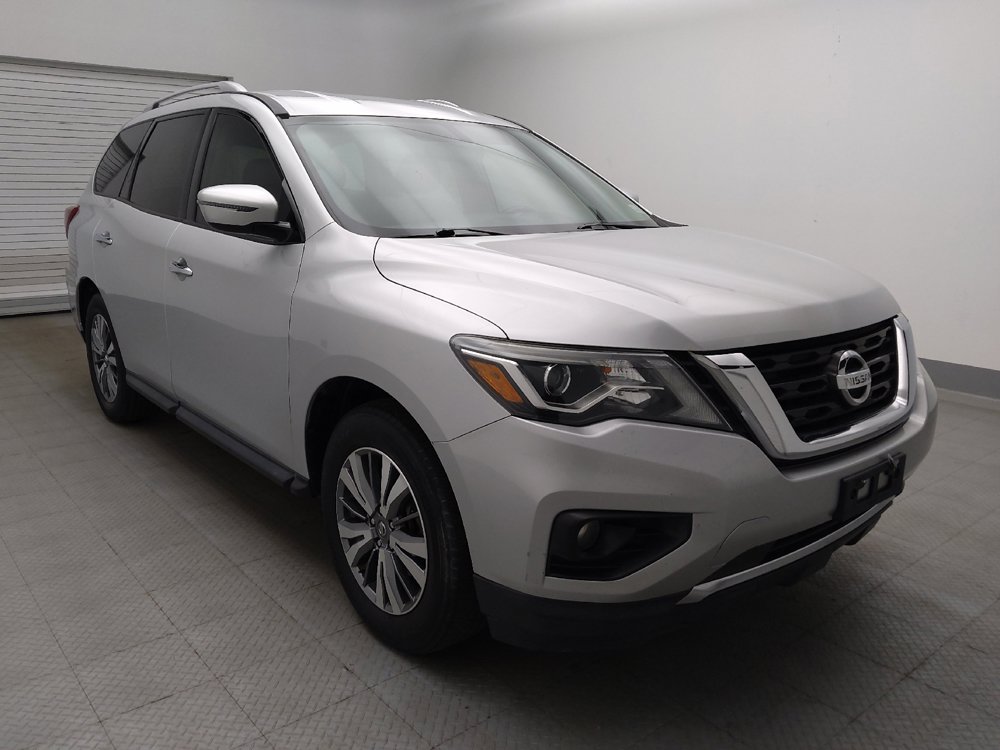 Used 2019 Nissan Pathfinder SV FWD image 13