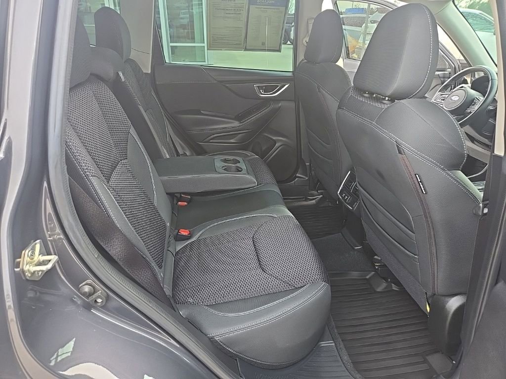 Used 2021 Subaru Forester Premium image 35