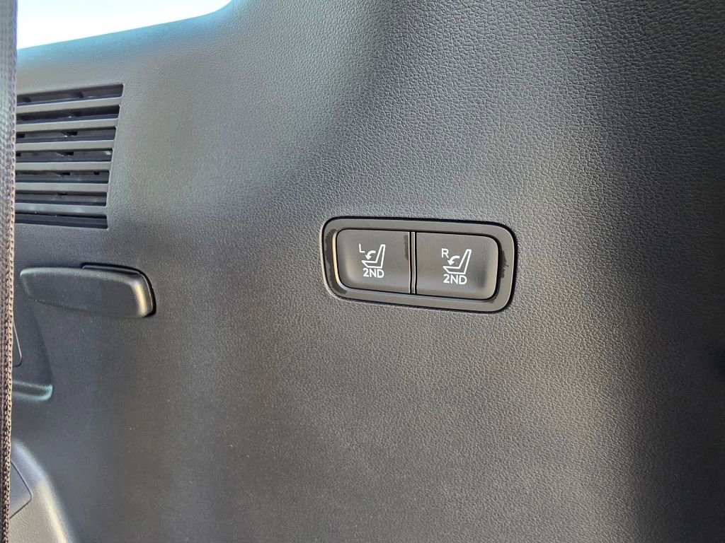 New 2026 Hyundai Santa Fe SEL image 30