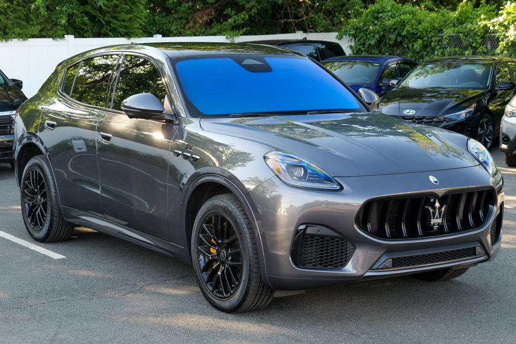 Used 2023 Maserati Grecale Modena AWD/4WD image 9