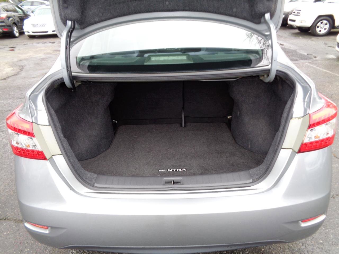 Used 2013 Nissan Sentra FE+ SV FWD image 26