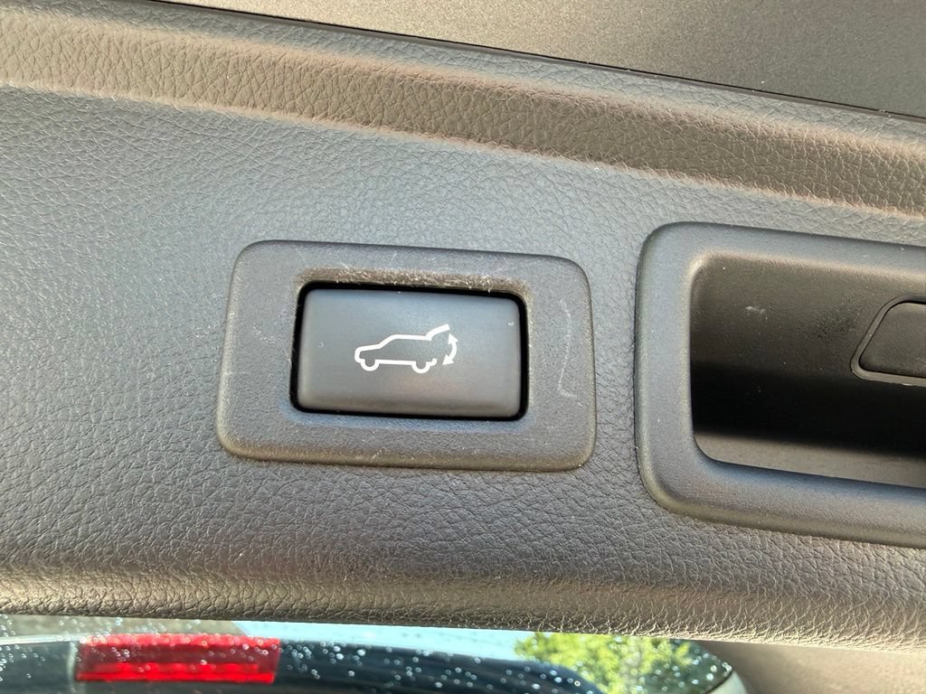 Used 2018 Subaru Forester 2.5i Limited AWD/4WD image 19