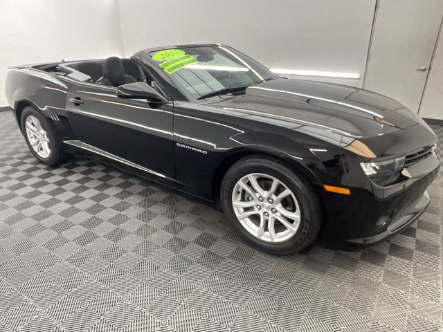 Used 2015 Chevrolet Camaro LT RWD image 6
