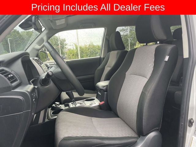 Used 2024 Toyota 4Runner SR5 AWD/4WD image 20
