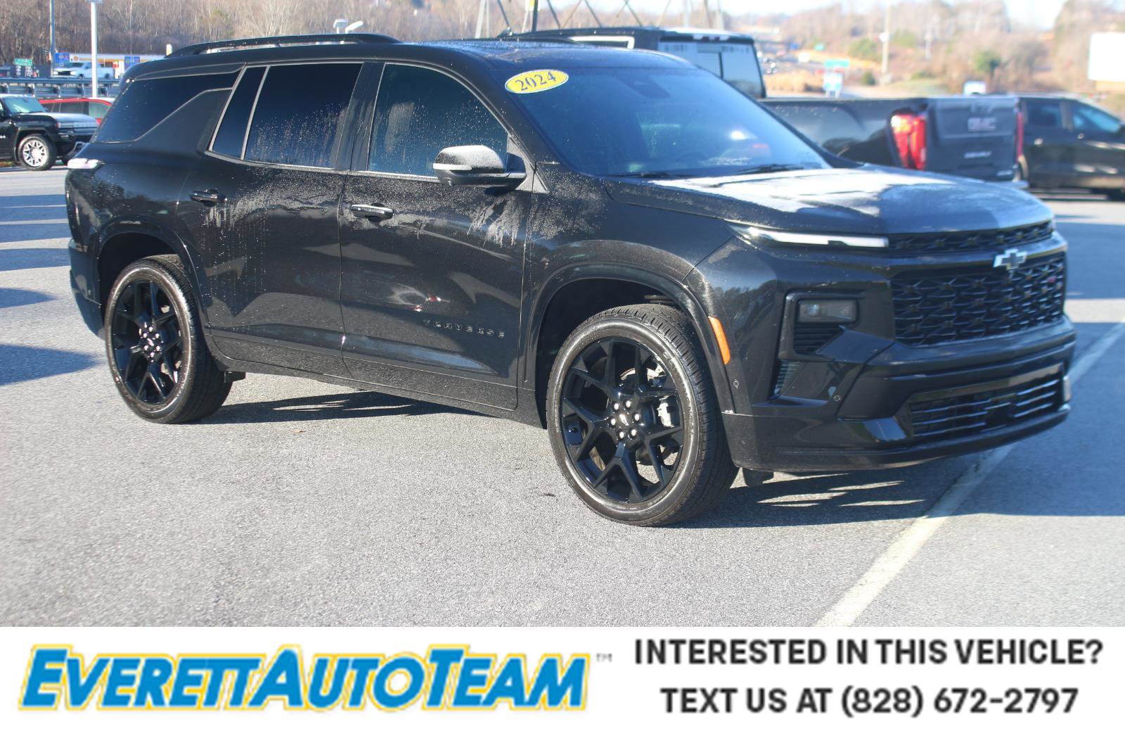 Used 2024 Chevrolet Traverse RS w/ LPO, Floor Liner Package image 1