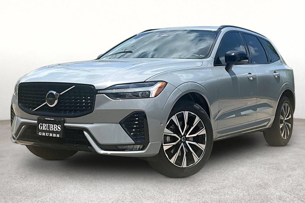 Certified 2024 Volvo XC60 B5 Plus w/ Protection Package Premier AWD/4WD image 15
