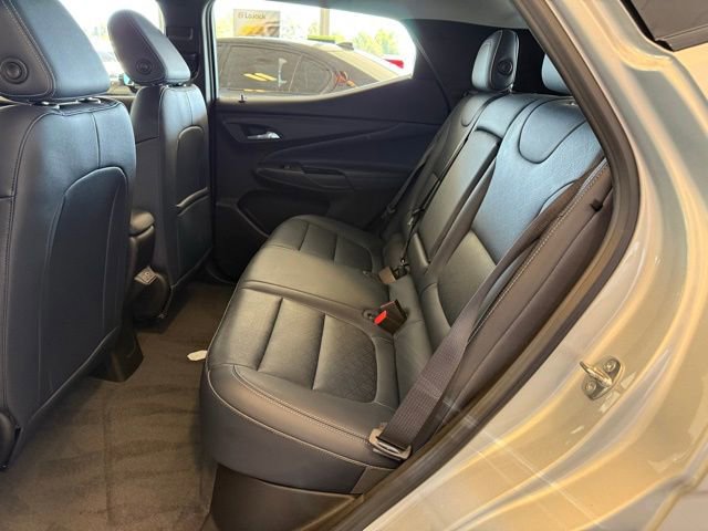Used 2022 Chevrolet Bolt EUV LT w/ Convenience Package FWD image 20
