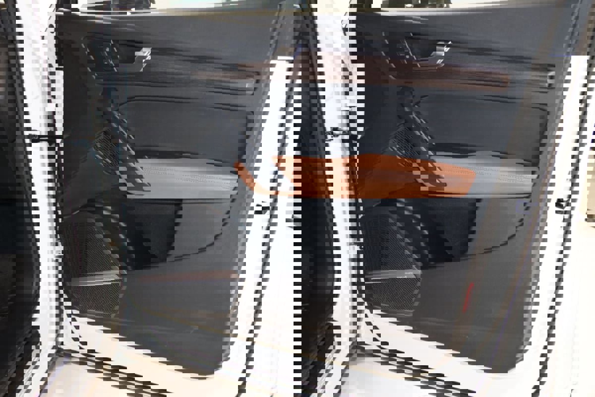 Used 2021 Audi Q5 e Prestige image 54