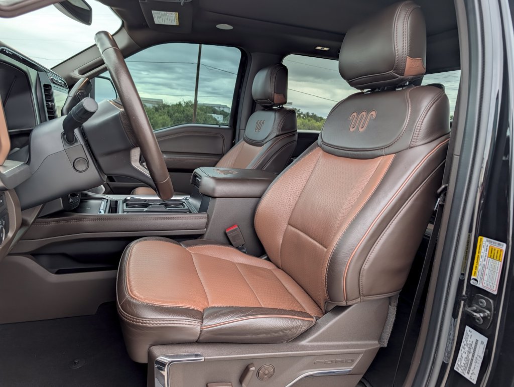 Certified 2024 Ford F350 King Ranch w/ FX4 Off-Road Package AWD/4WD image 24