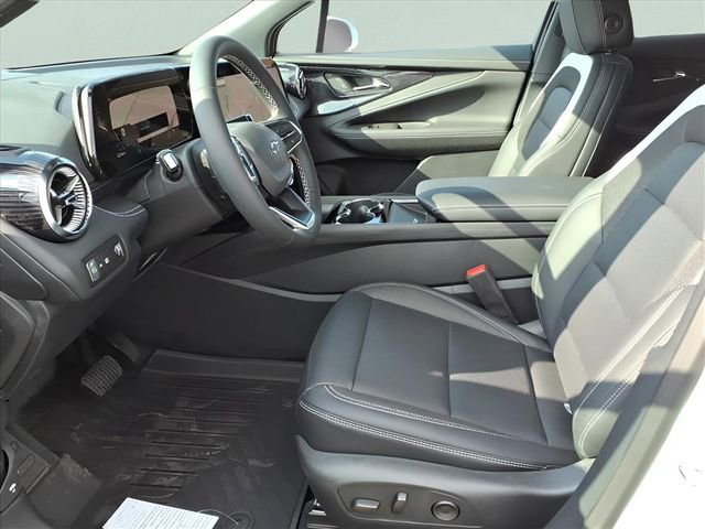 New 2026 Chevrolet Blazer EV LT image 14