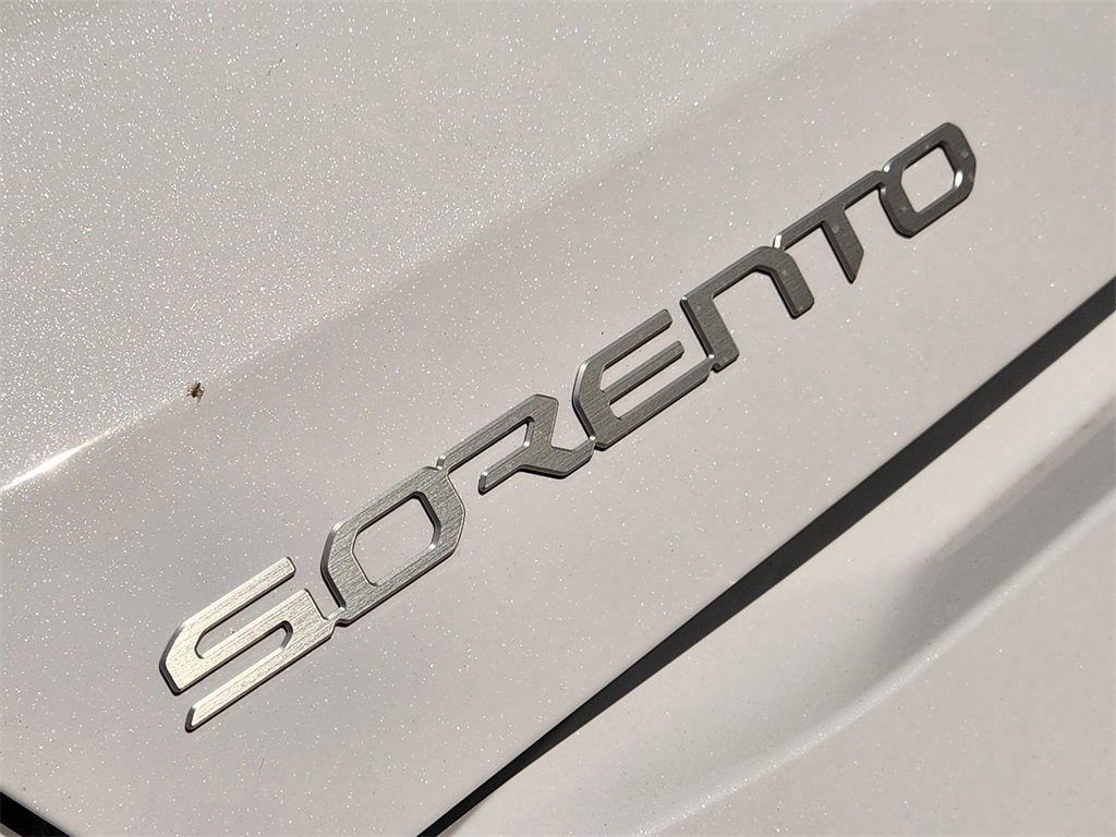 New 2026 Kia Sorento S w/ S Panoramic Sunroof Package image 8