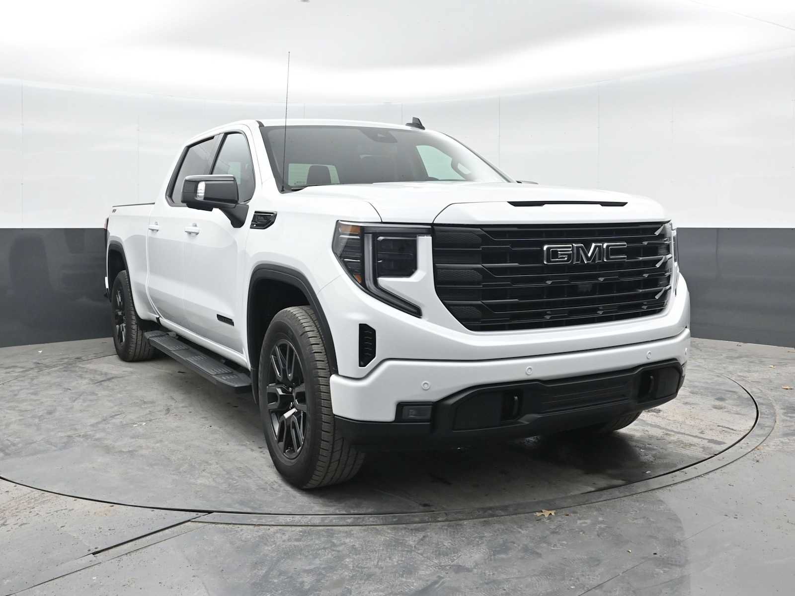 New 2026 GMC Sierra 1500 Elevation w/ Preferred Package AWD/4WD image 6