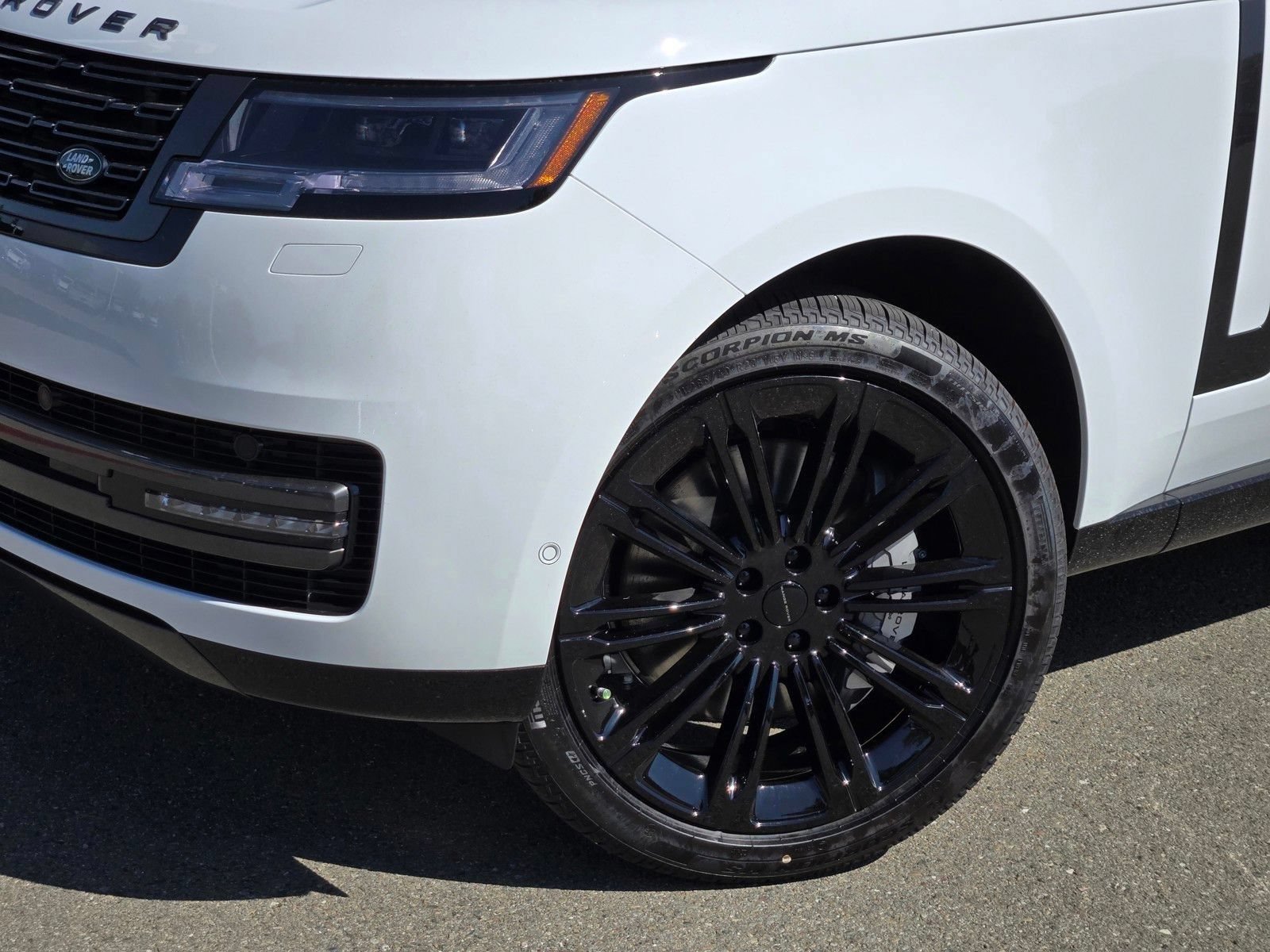 New 2026 Land Rover Range Rover SE AWD/4WD image 7