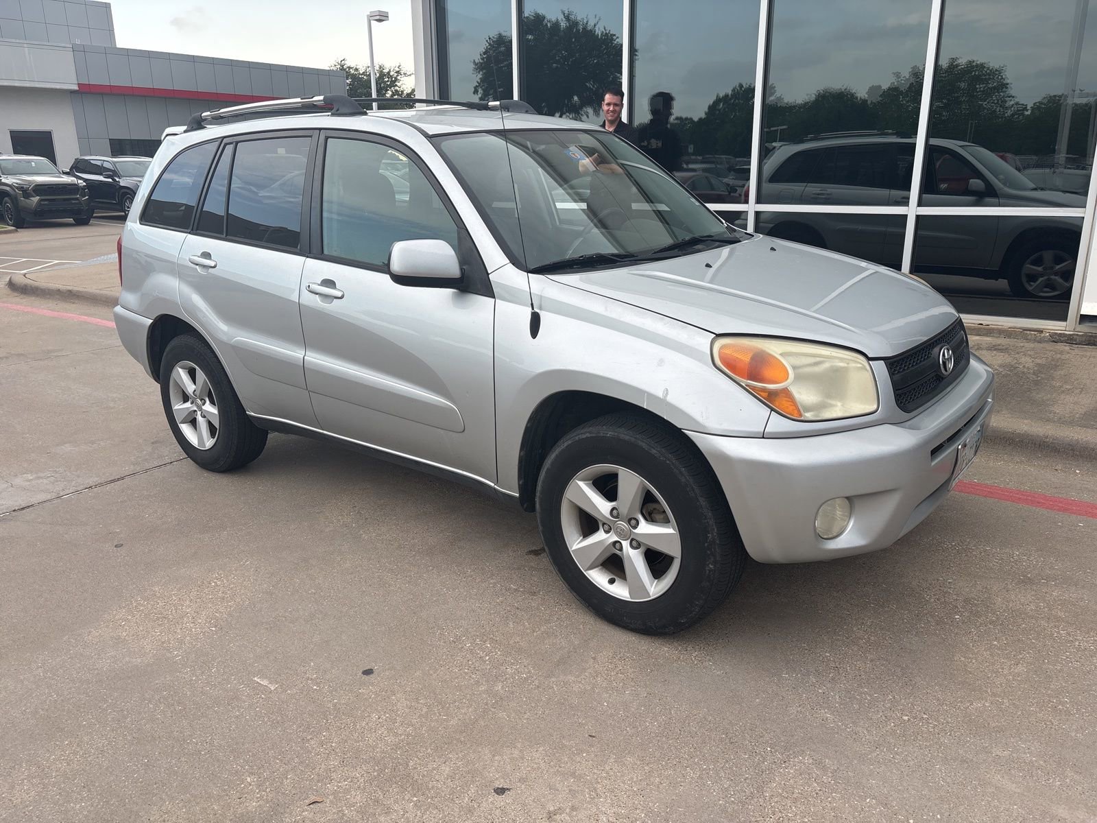 Used 2005 Toyota RAV4 2WD image 3