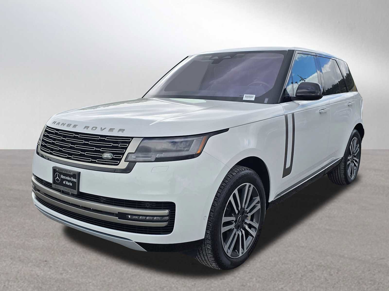 Used 2023 Land Rover Range Rover SE image 7