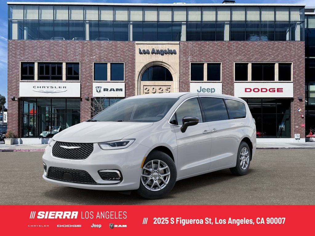 New 2026 Chrysler Pacifica Select