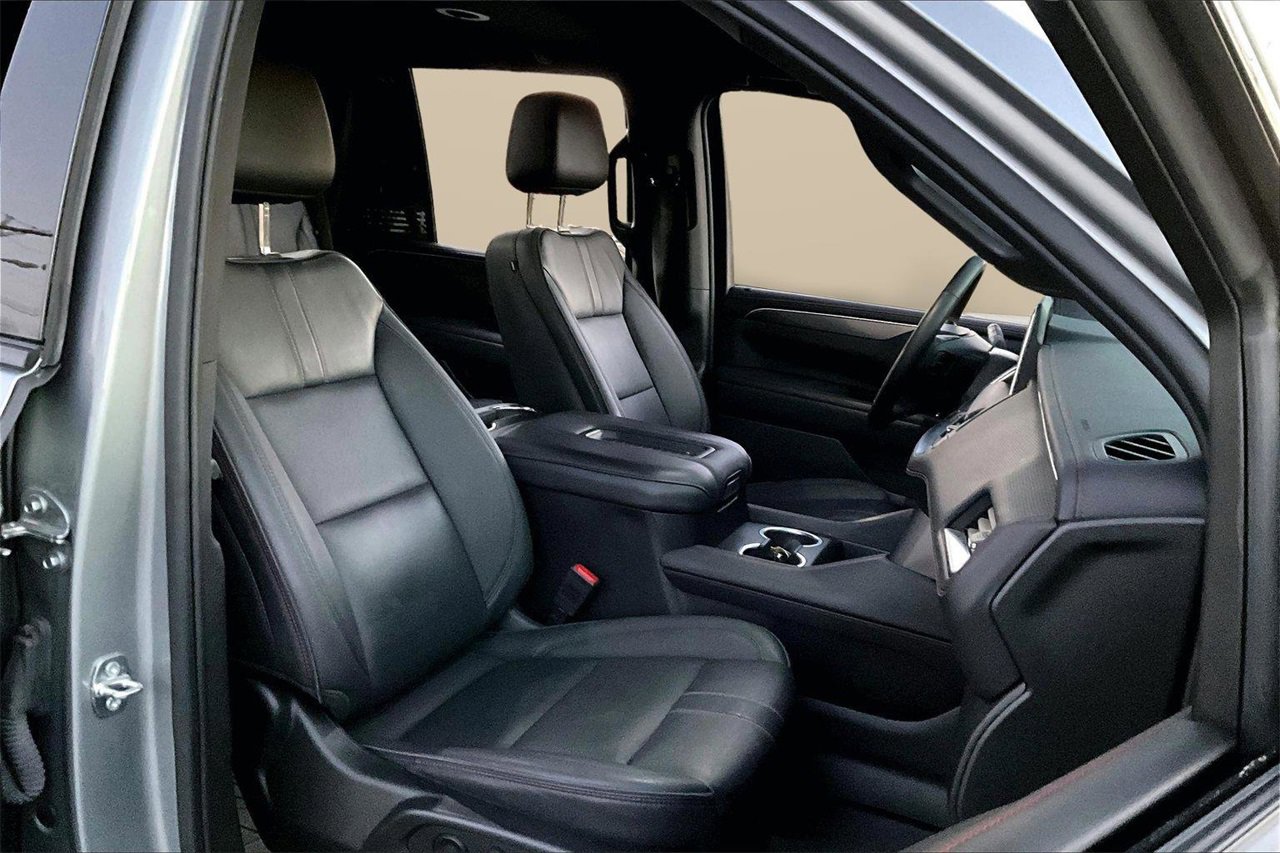 Used 2023 Chevrolet Tahoe RST w/ Luxury Package image 22