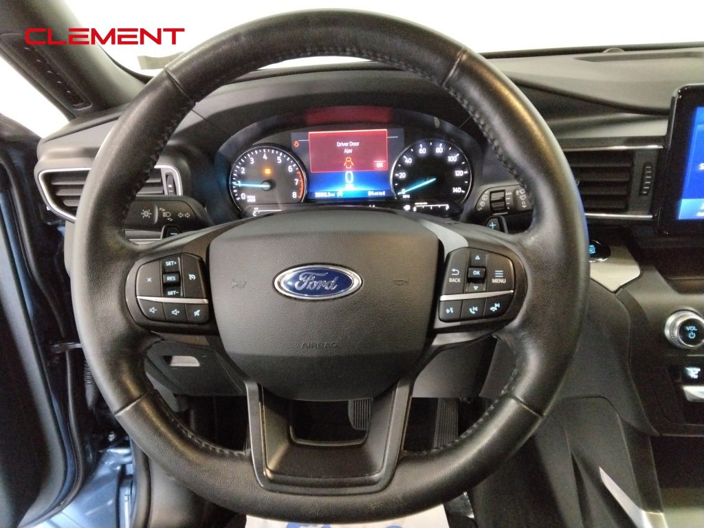 Used 2020 Ford Explorer XLT w/ Equipment Group 202A image 10