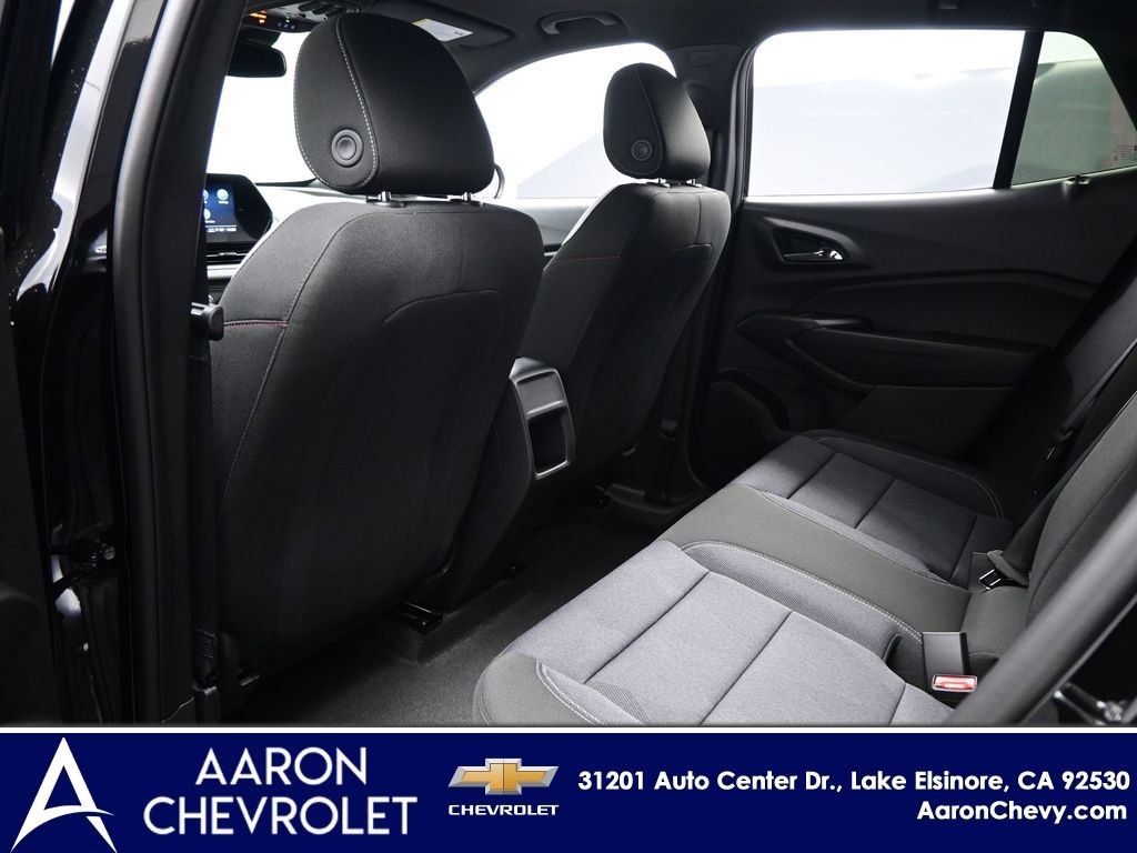 New 2026 Chevrolet Trax RS w/ Sunroof Package FWD image 13