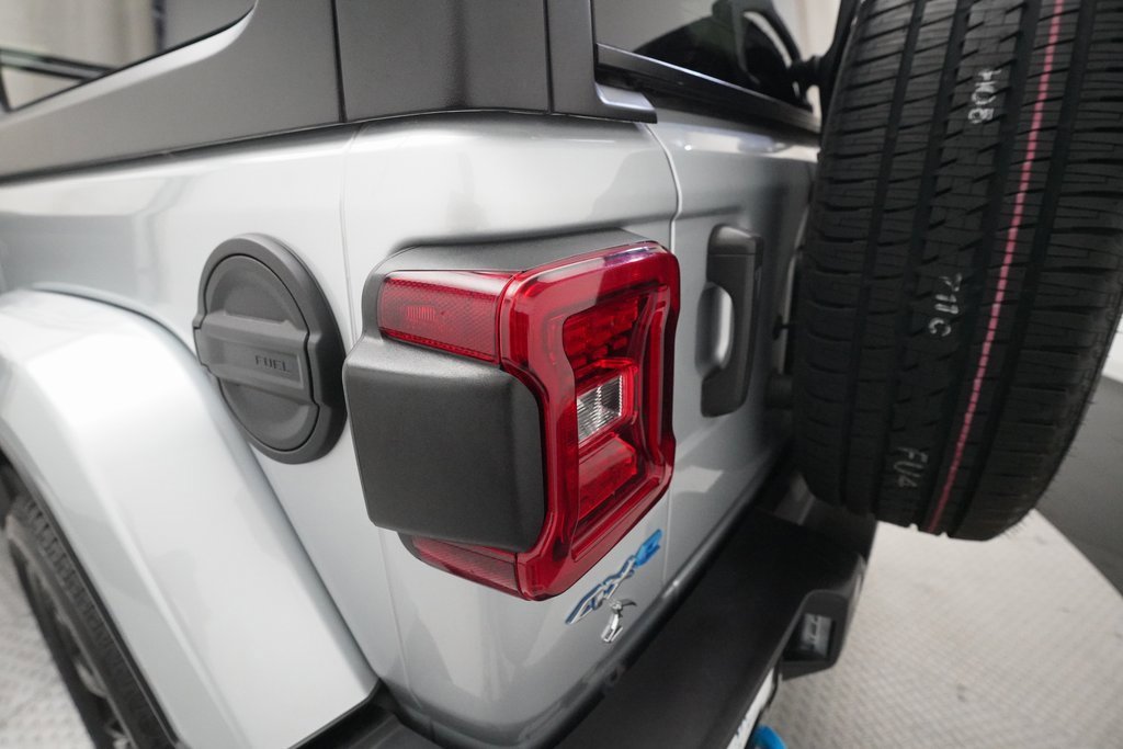Used 2022 Jeep Wrangler Unlimited Sahara 4xe w/ Cold Weather Group image 31