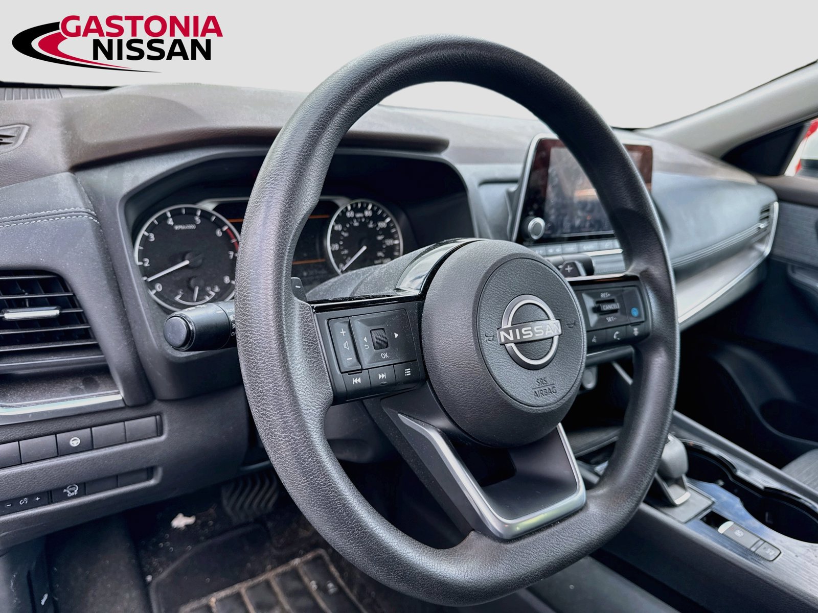 Used 2023 Nissan Rogue SV AWD/4WD image 11
