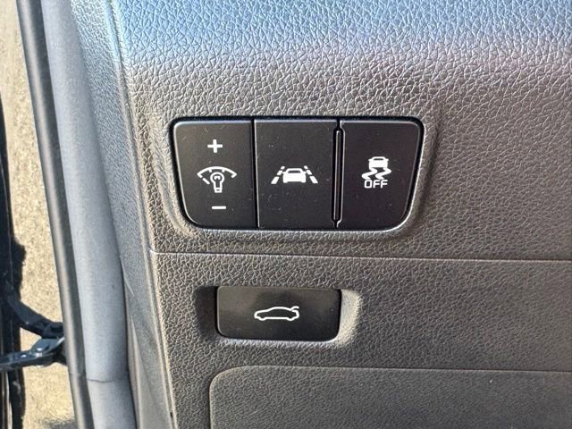 Used 2023 Kia K5 GT-Line image 29