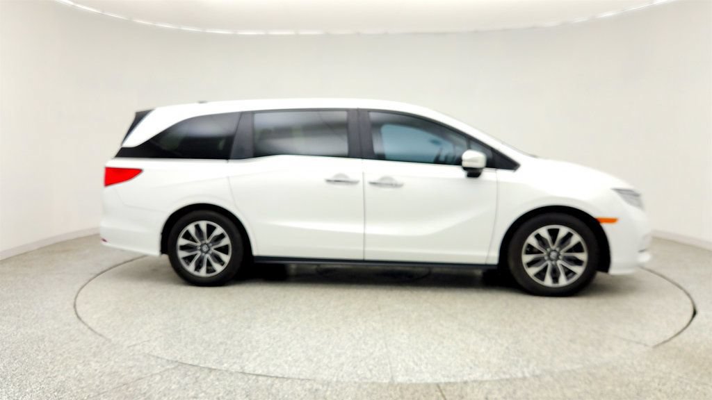 Used 2023 Honda Odyssey EX-L image 4