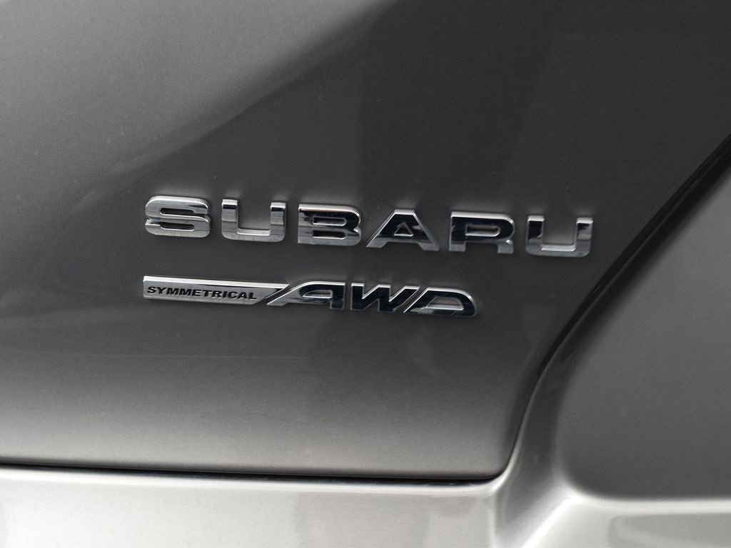 Used 2025 Subaru Solterra Premium w/ Premium Package image 11