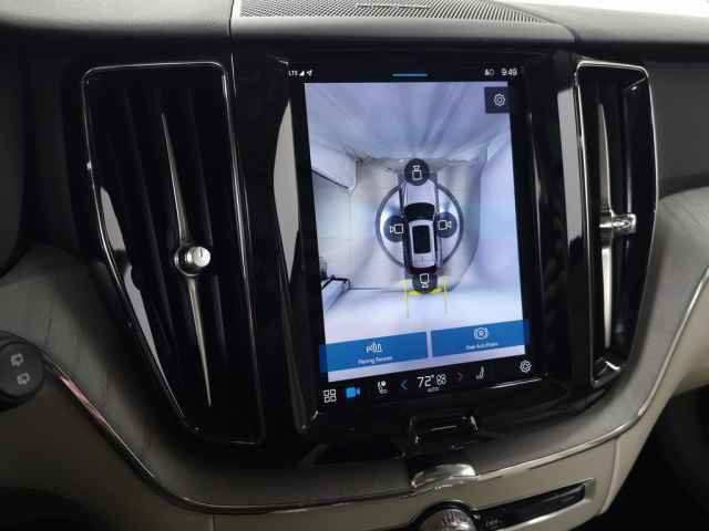 Used 2024 Volvo XC60 T8 Plus w/ Protection Package Premier image 29