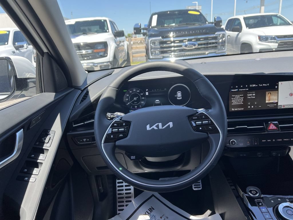 New 2026 Kia Niro Wave w/ Wave Preserve Package FWD image 14