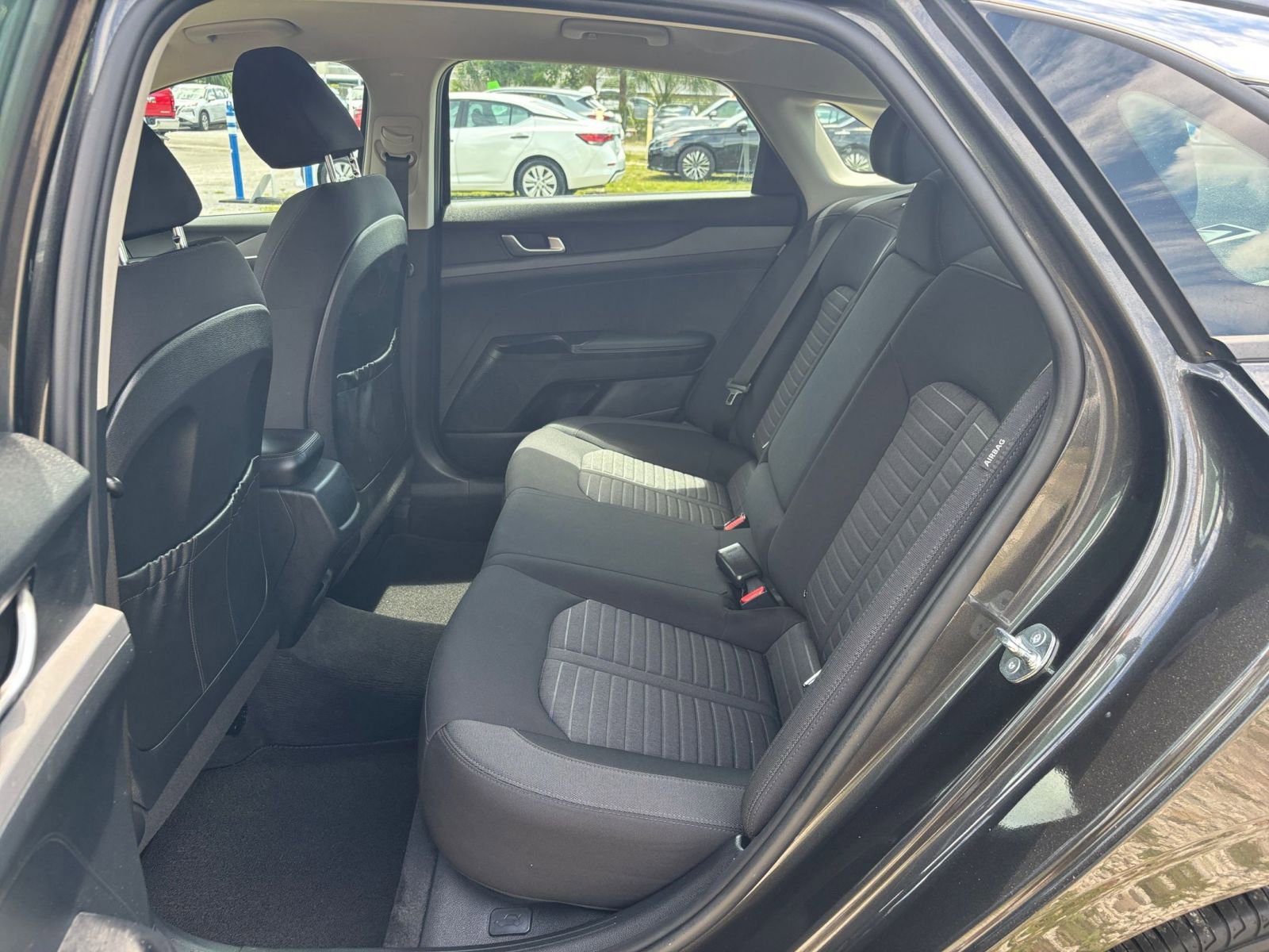 Used 2025 Kia K5 LXS FWD image 28