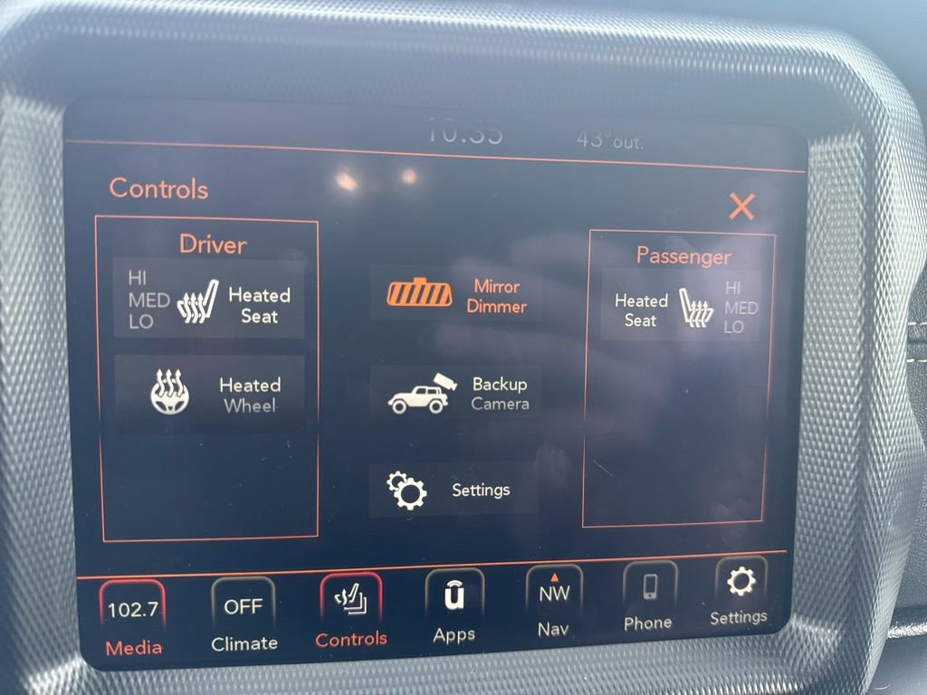 Used 2023 Jeep Wrangler Unlimited Sahara w/ Cold Weather Group image 21