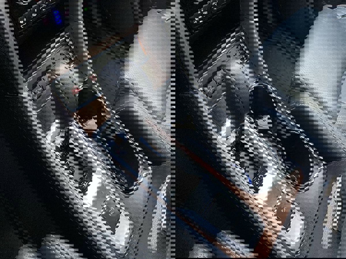 Used 2022 Subaru Ascent Touring AWD/4WD image 27