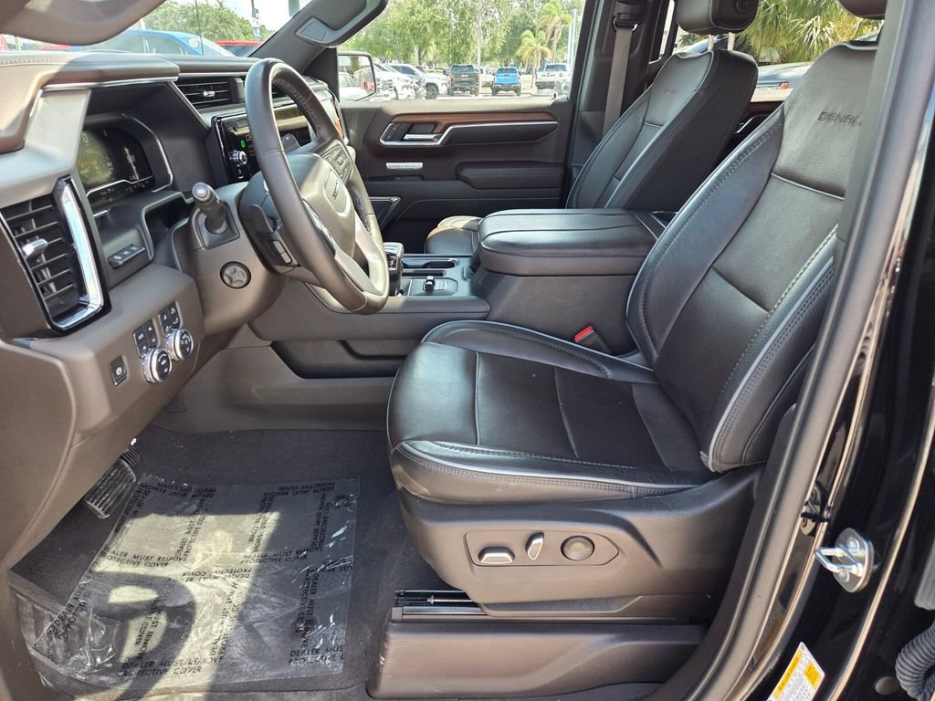 Used 2023 GMC Sierra 1500 Denali w/ Denali Reserve Package AWD/4WD image 6
