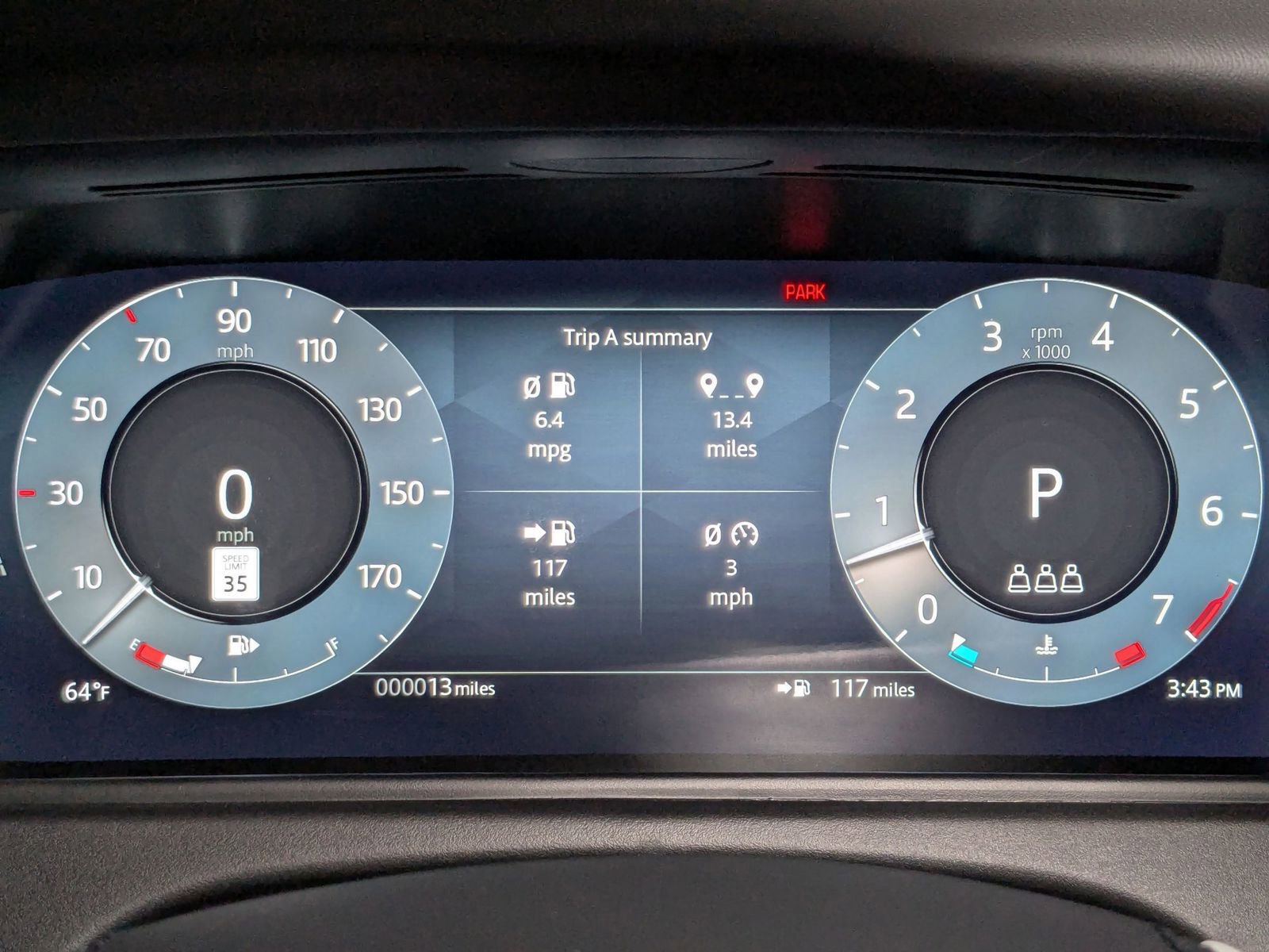 New 2026 Land Rover Range Rover Velar Dynamic SE image 11