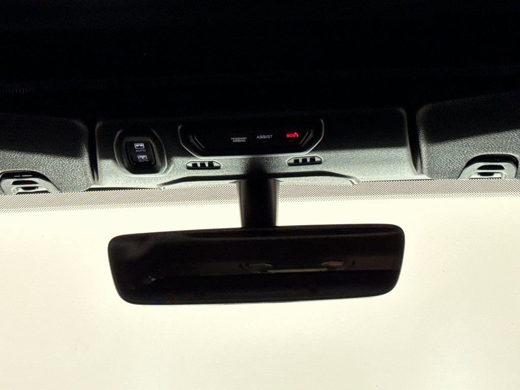 Used 2020 Jeep Wrangler Unlimited Sahara w/ Uconnect 4C Nav & Sound Group image 26