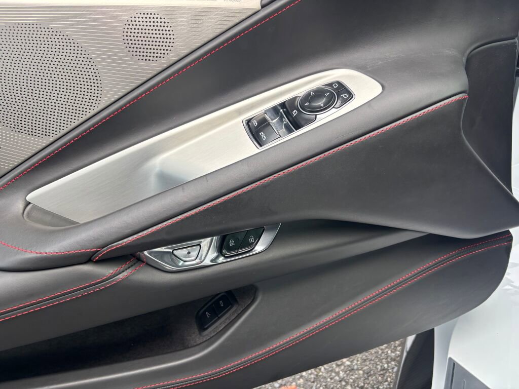 Used 2020 Chevrolet Corvette Stingray Premium Cpe w/ 3LT Preferred Equipment Group image 21