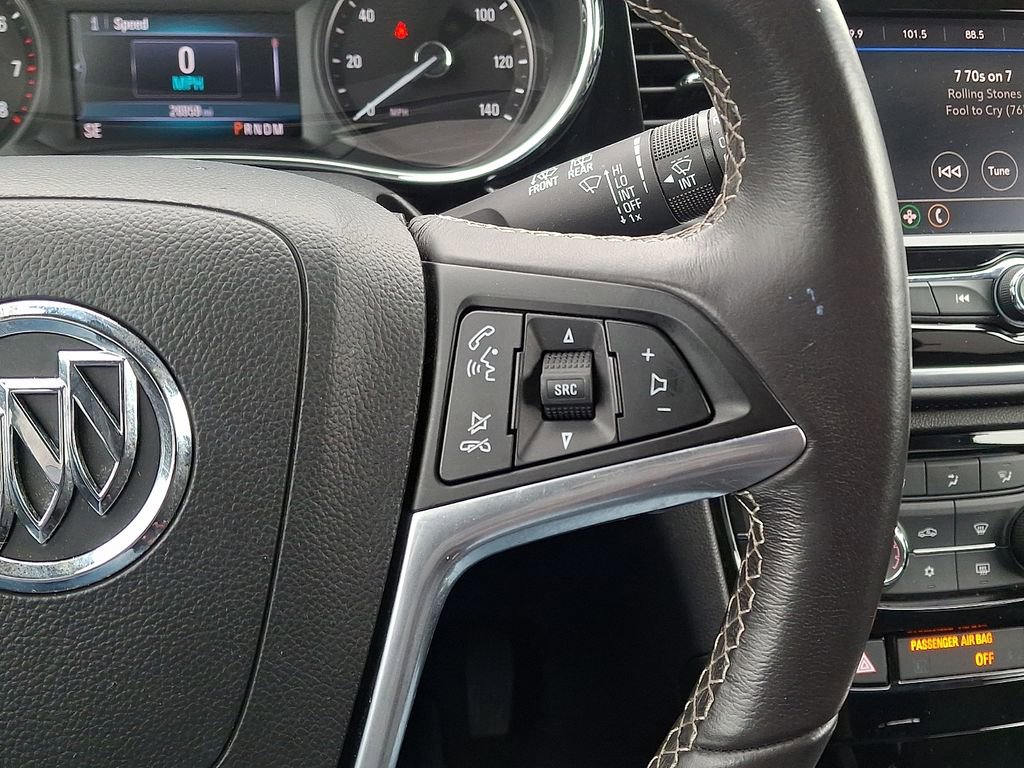 Used 2022 Buick Encore Preferred w/ Safety Package image 21