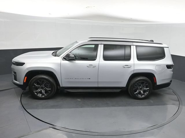 Used 2026 Jeep Grand Wagoneer Limited AWD/4WD image 38