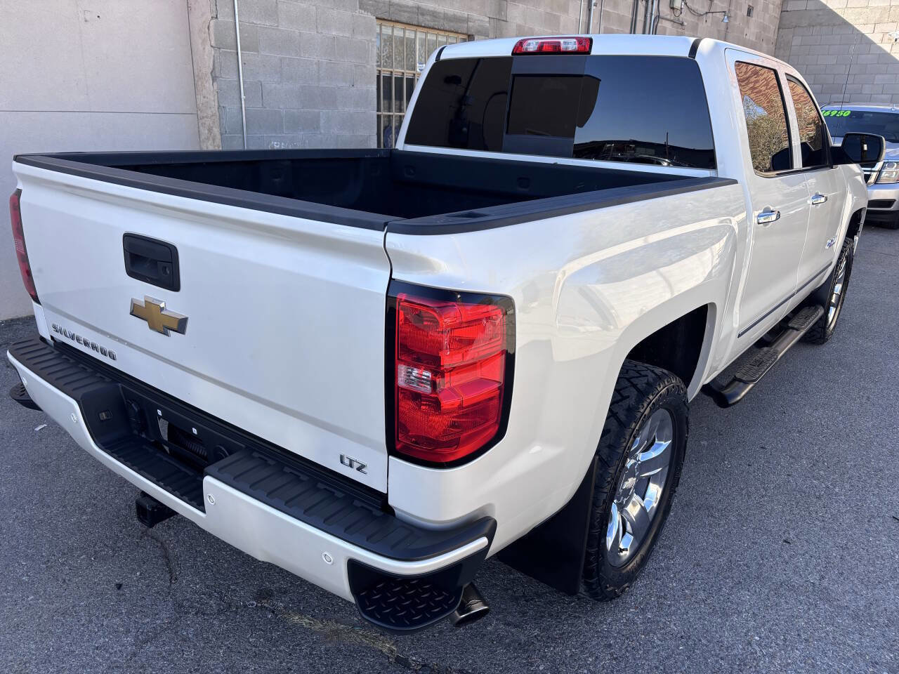 Used 2015 Chevrolet Silverado 1500 LTZ Z71 w/ Custom Sport Edition image 7