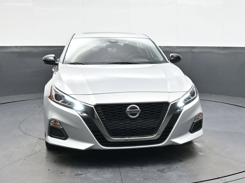 Used 2020 Nissan Altima 2.5 SR w/ Premium Package image 10