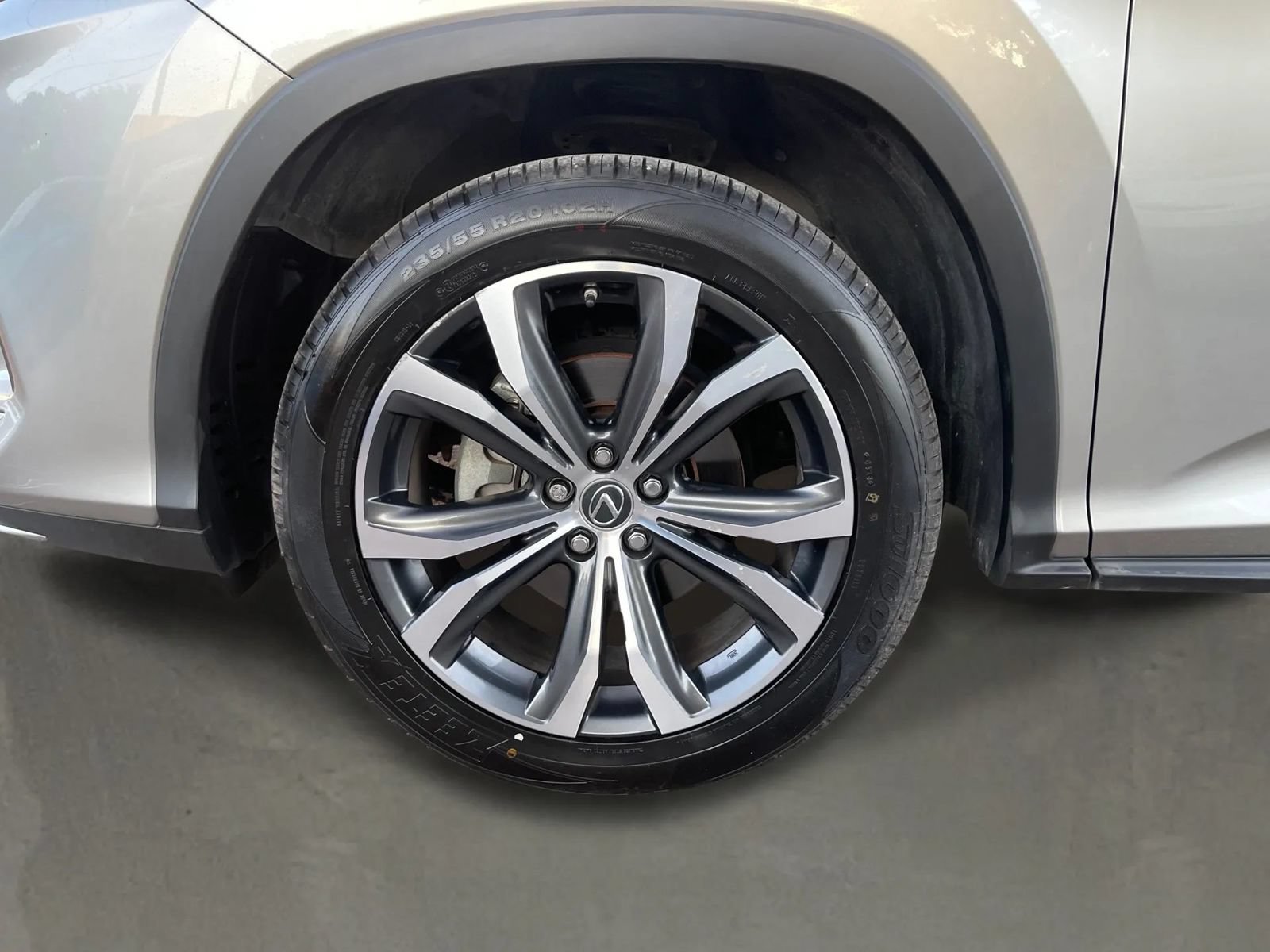 Used 2021 Lexus RX 350L FWD w/ Premium Package image 9