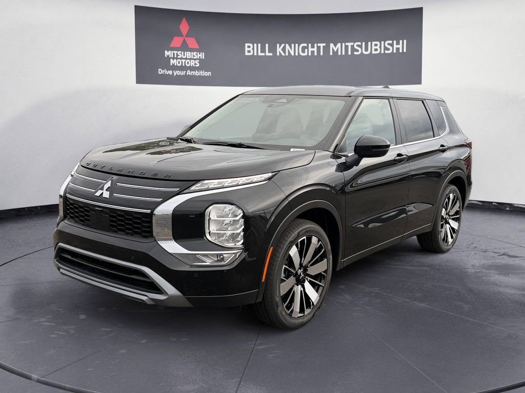 Used 2025 Mitsubishi Outlander SE AWD/4WD image 1